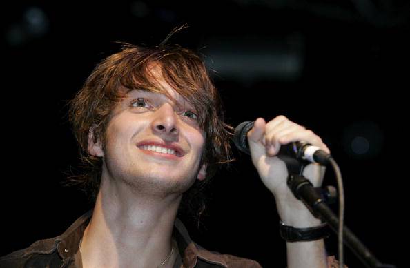 CHELMSFORD - AUGUST 19:  Paolo Nutini performs during the V Festival In Hylands Park on August 19, 2006 in Chelmsford, England. (Photo by Jo Hale/Getty Images)