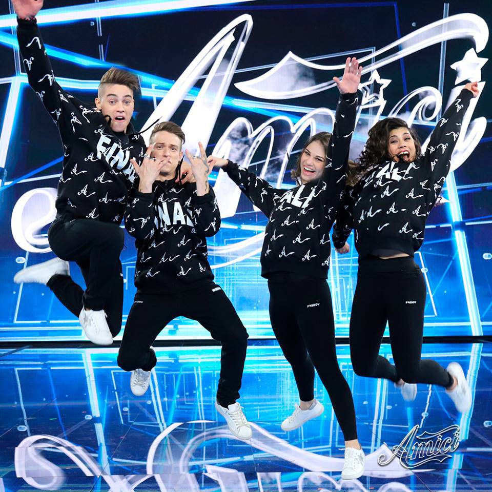 Vincitore Amici 2018 Irama sconfigge Carmen nella finale del Serale