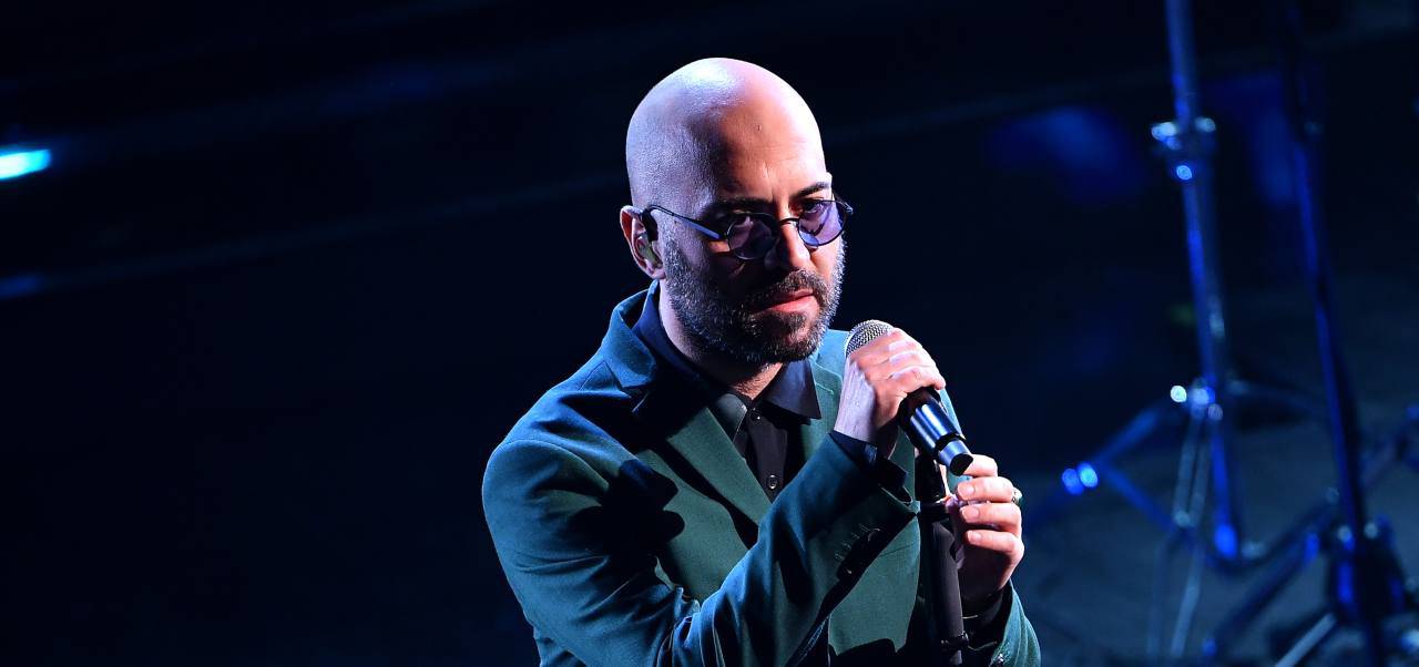 giuliano sangiorgi curiosità