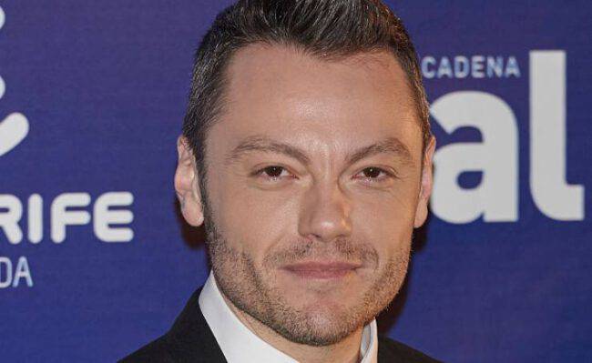 tiziano ferro laurea