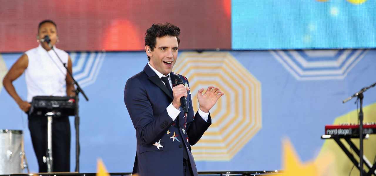 mika confessione