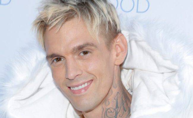 aaron carter cantante schizofrenico 