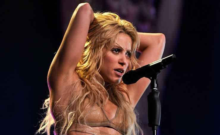 aggredita cantante