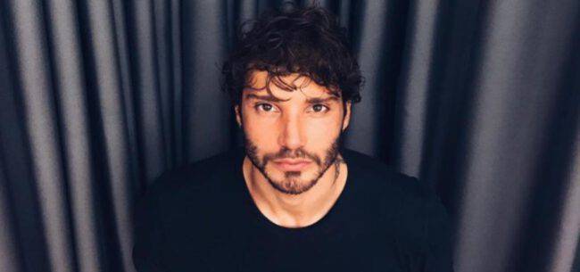 stefano de martino flirt