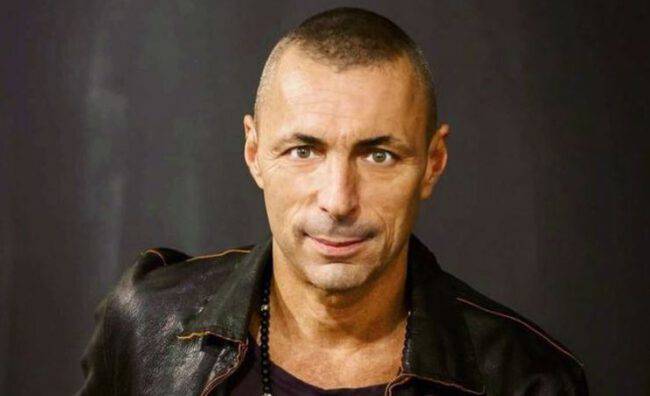 cantante chitarrista