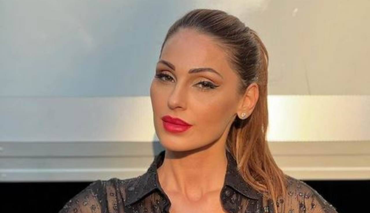 anna tatangelo casa