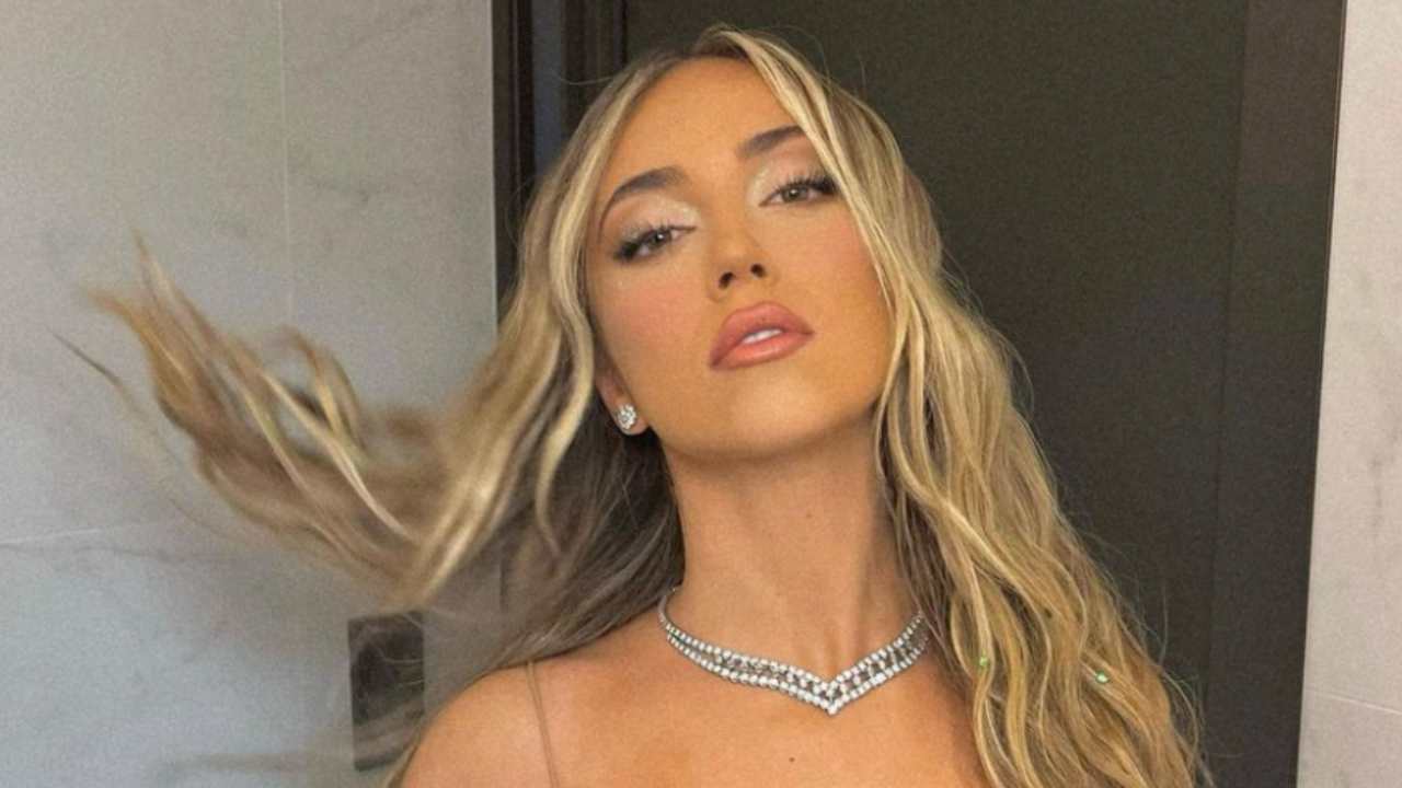 Ana Mena
