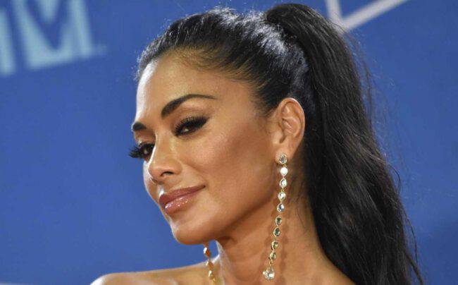 nicole scherzinger fisico