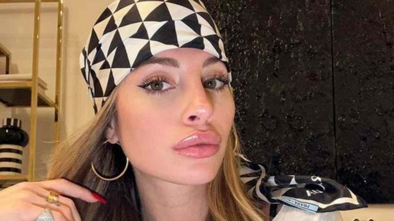 chiara nasti costume