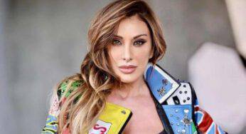 Sabrina Salerno, la gonna corta fa impazzire il web | Che gambe