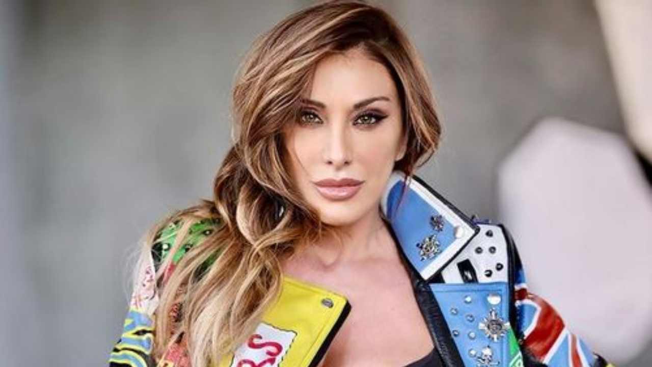 sabrina salerno gonna