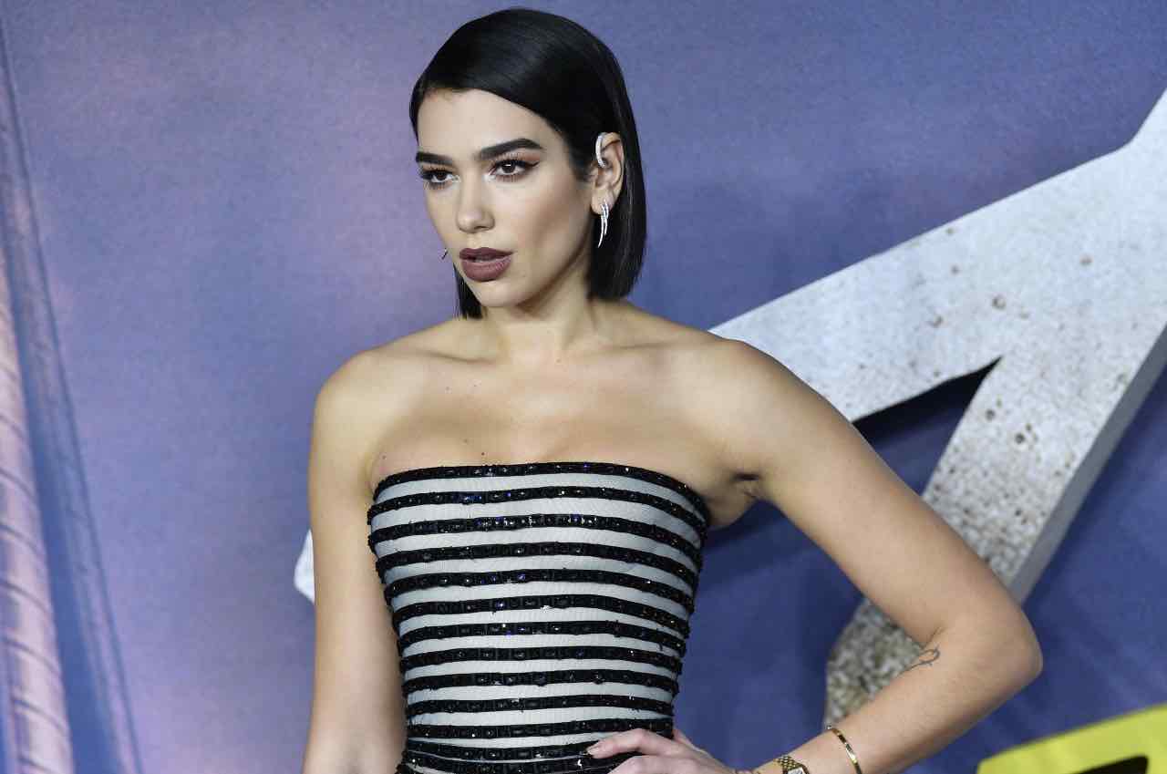 dua lipa gambe