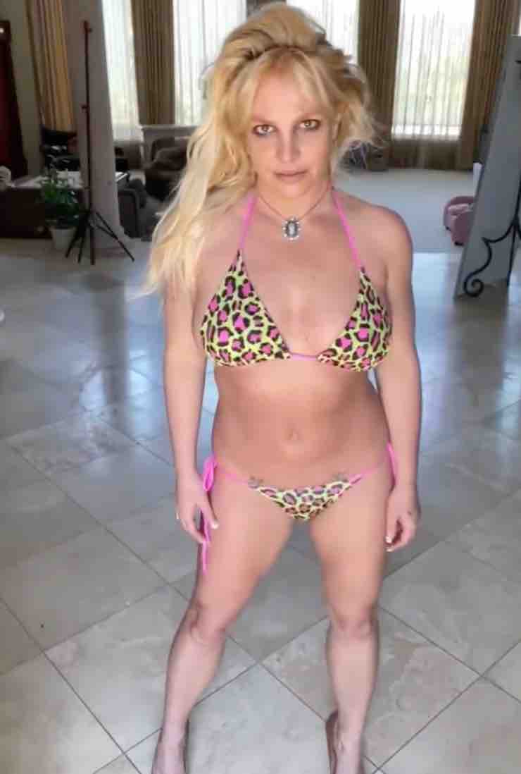 bikini britney spears