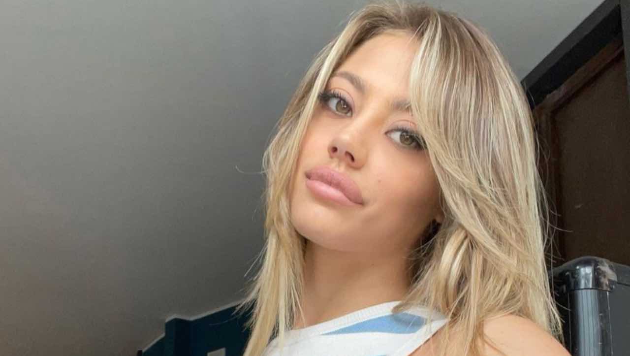 Talisa Ravagnani, con estas piernas se está volviendo loca | que material Talisa Ravagnani, con estas piernas se está volviendo loca | que material