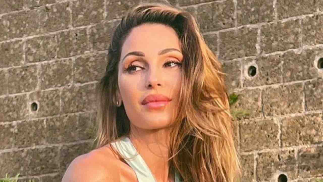 anna tatangelo look