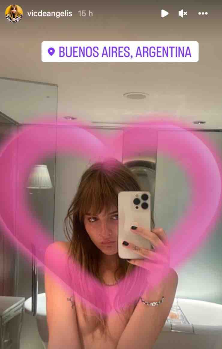 selfie victoria de Angelis