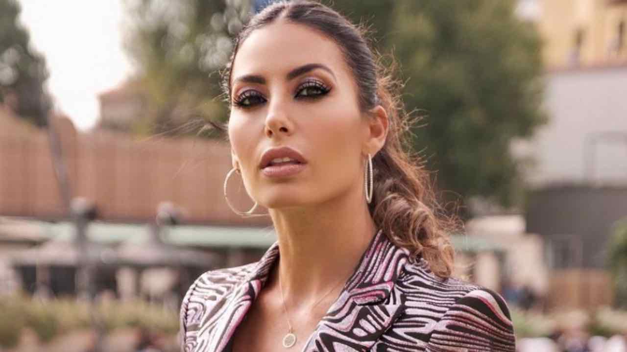 elisabetta gregoraci curve