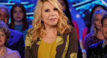 Classifica Sanremo 2025, bocciati i giudizi della sala stampa: la professoressa di Amici non perdona – Video